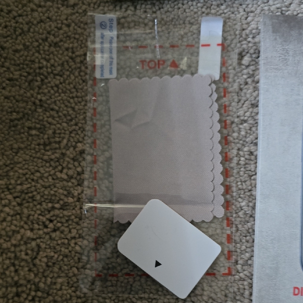 Set: Samsung Screen Protectors - Transparent (Single Protector Per 3-Pack) - Picture 4 of 8